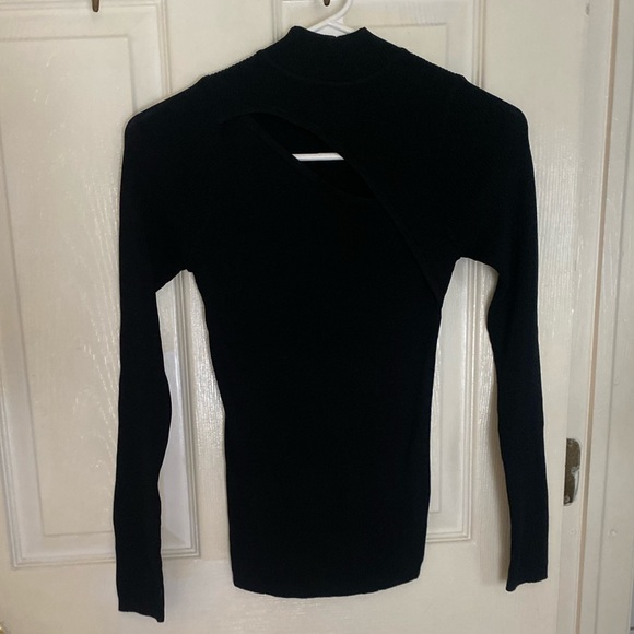 Lea & Viola Front Cutout Sweater - Picture 8 of 8